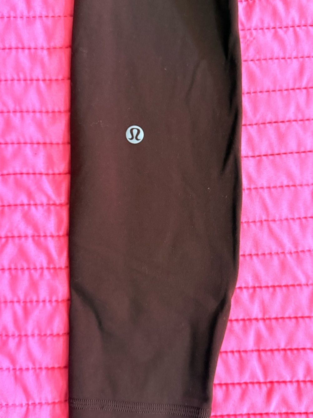 lululemon 🐻 athletica High-Waist Leggings in Deep Brown - Picture 4 of 5